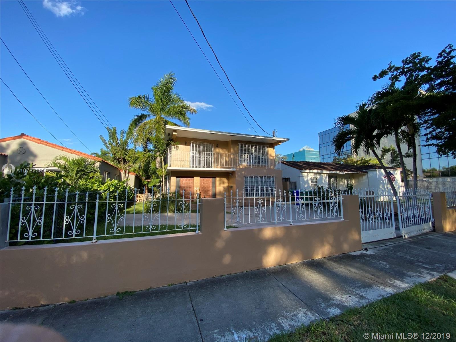 331 Southwest 23rd Road Miami, FL 33129 - Photo 4 of 26