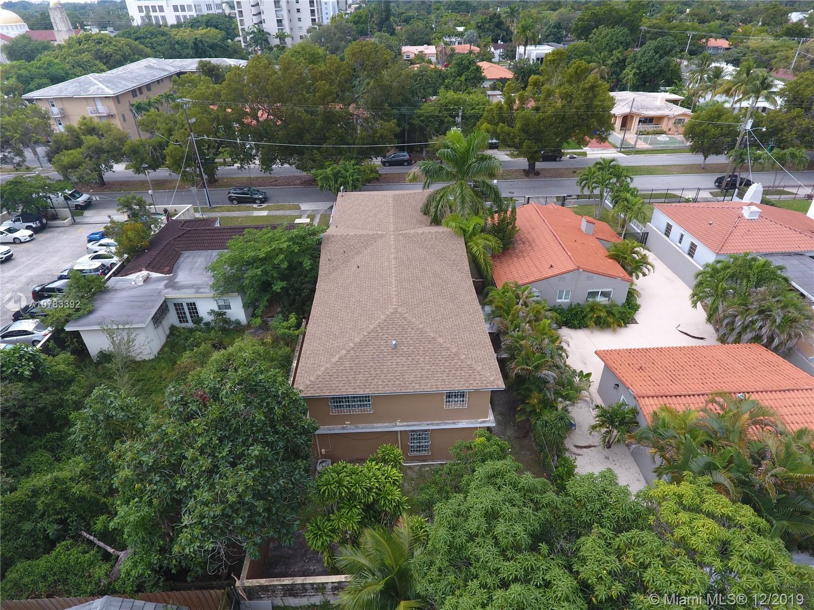 331 Southwest 23rd Road Miami, FL 33129 - Photo 7 of 26