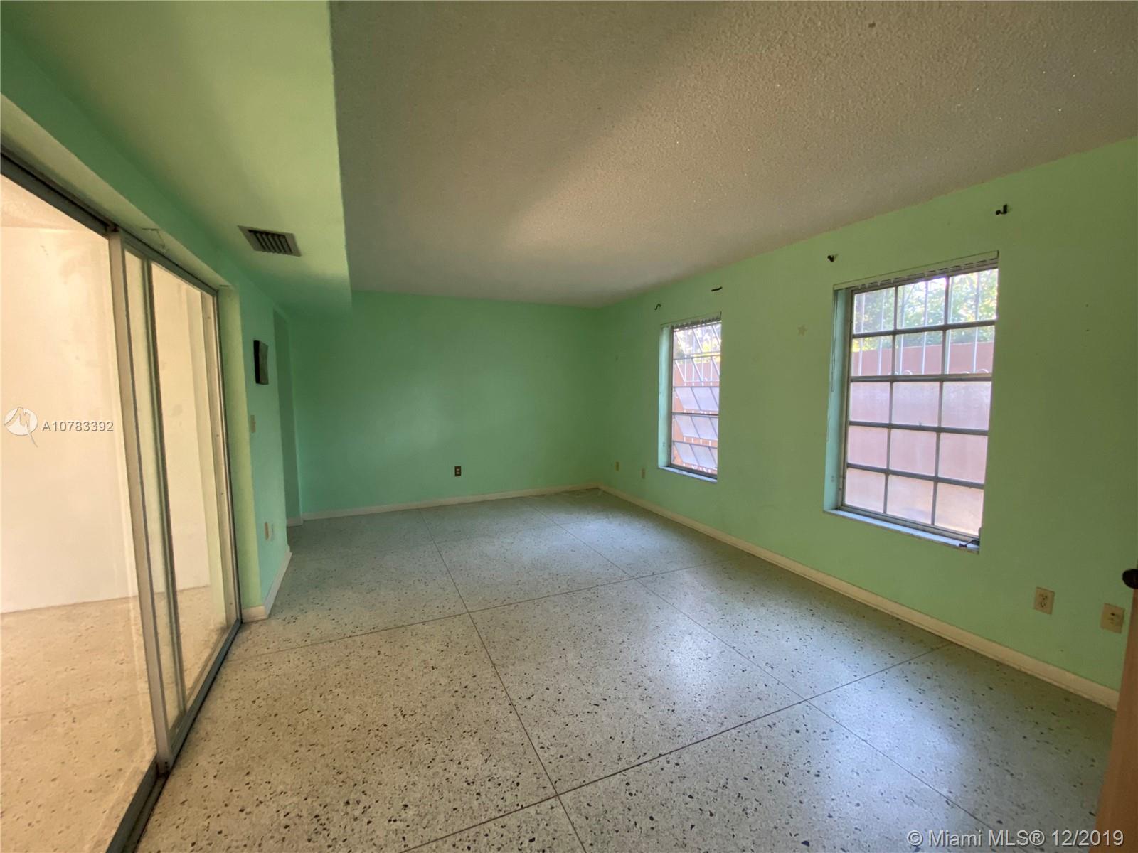 331 Southwest 23rd Road Miami, FL 33129 - Photo 10 of 26