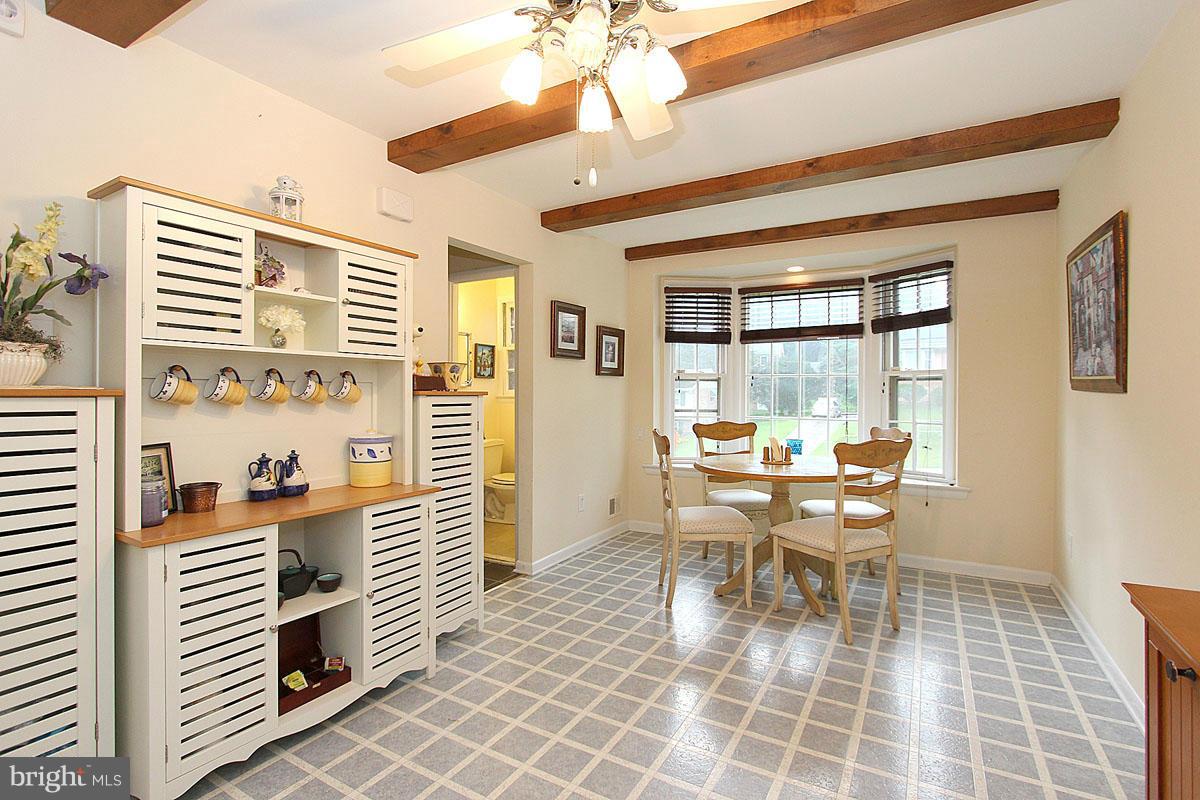 2713 Weller Road Silver Spring, MD 20906 - Photo 12 of 30 Kitchen