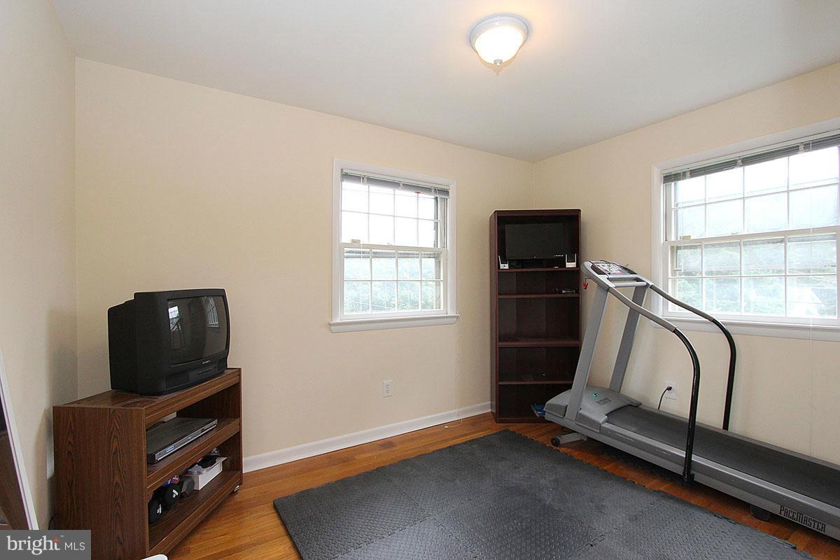 2713 Weller Road Silver Spring, MD 20906 - Photo 18 of 30 Bedroom