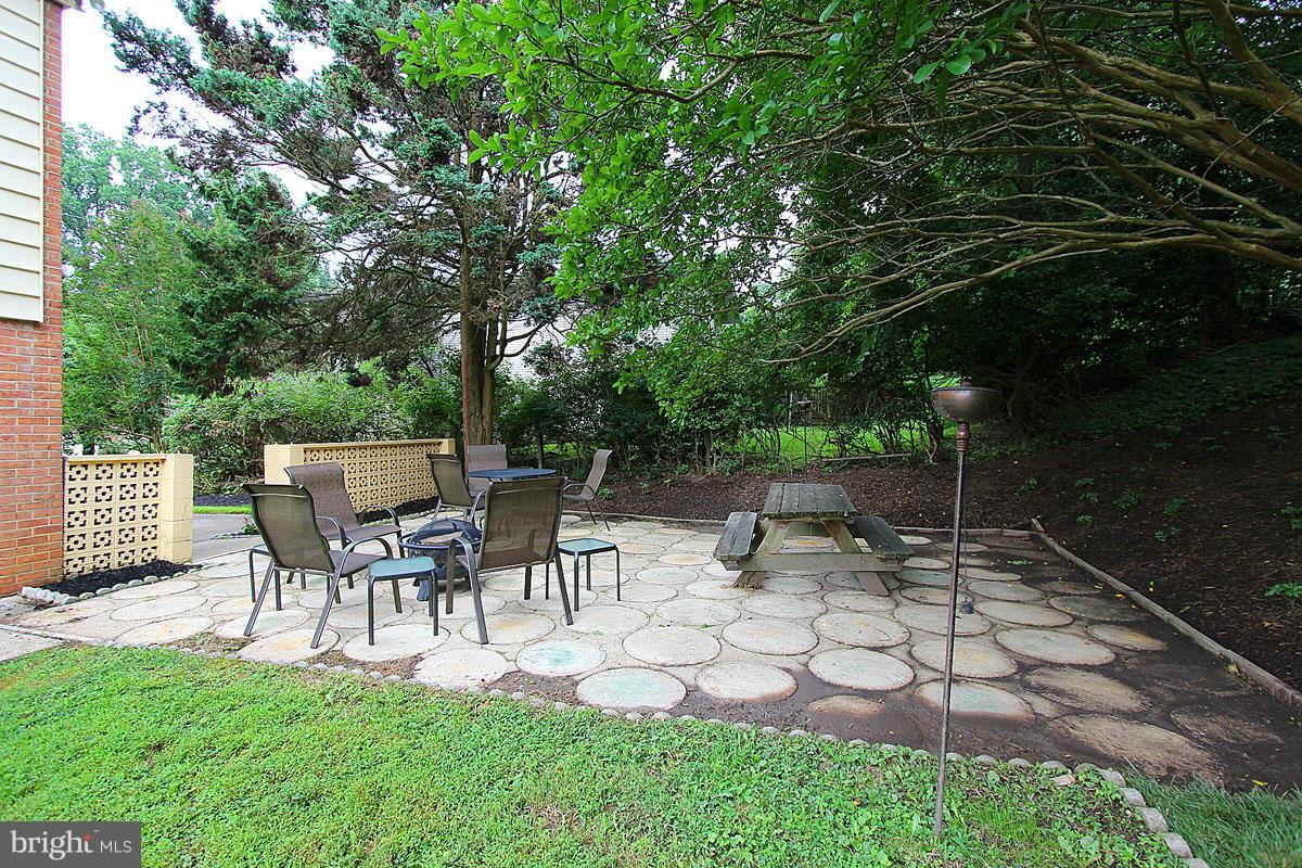 2713 Weller Road Silver Spring, MD 20906 - Photo 28 of 30 Exterior (Rear)