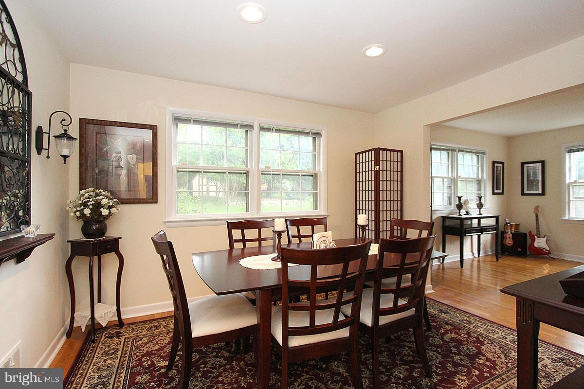 2713 Weller Road Silver Spring, MD 20906 - Photo 7 of 30 Dining Room