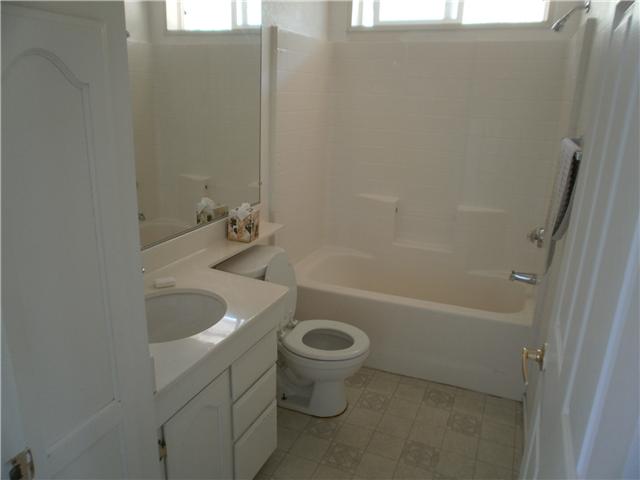 15511 Woods Valley Road Valley Center, CA 92082 - Photo 12 of 16 Gallery Image 12