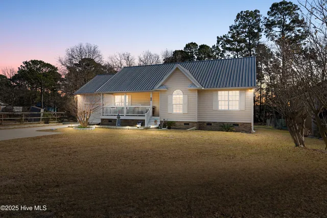 $300,000 | 285 Riverside Drive, Supply, NC 28462