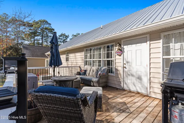 $300,000 | 285 Riverside Drive, Supply, NC 28462