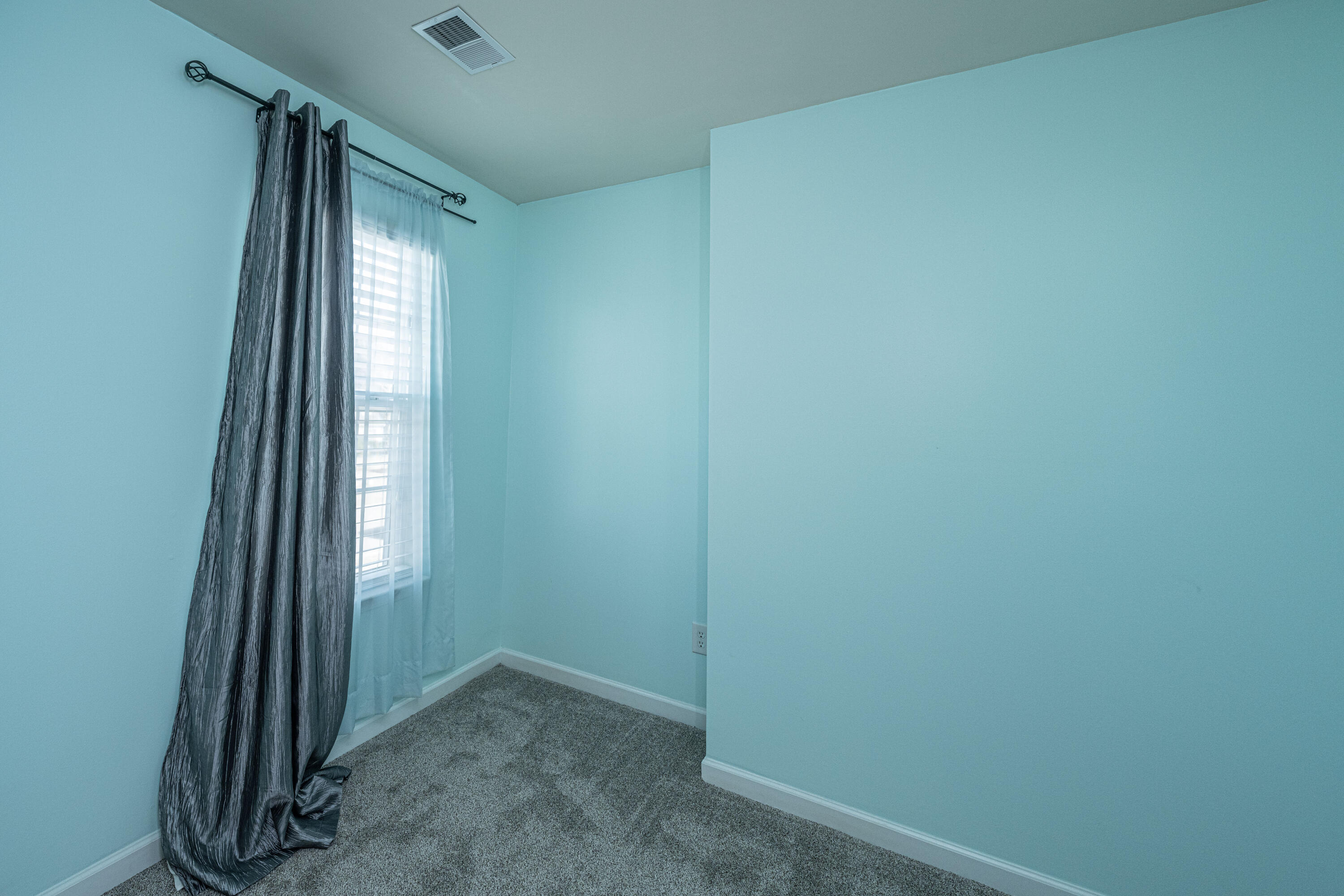 8024 Mckayla Road Summerville, SC 29483 - Photo 21 of 40 8024MckaylaRd33
