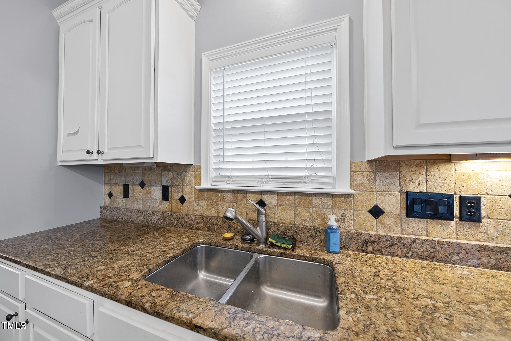 5317 Duckwing Drive Raleigh, NC 27604 - Photo 15 of 46 DSC06656