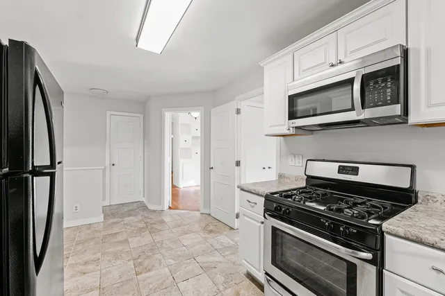 $189,900 | 302 Flora Drive, Champaign, IL 61821