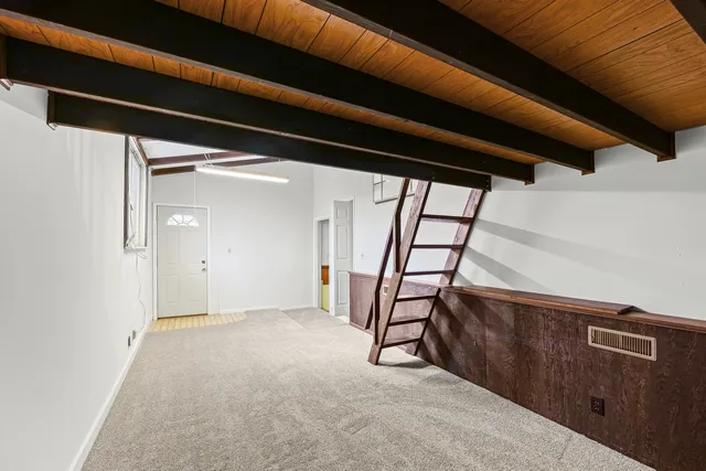 $189,900 | 302 Flora Drive, Champaign, IL 61821