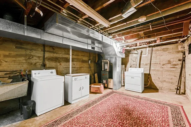 $189,900 | 302 Flora Drive, Champaign, IL 61821