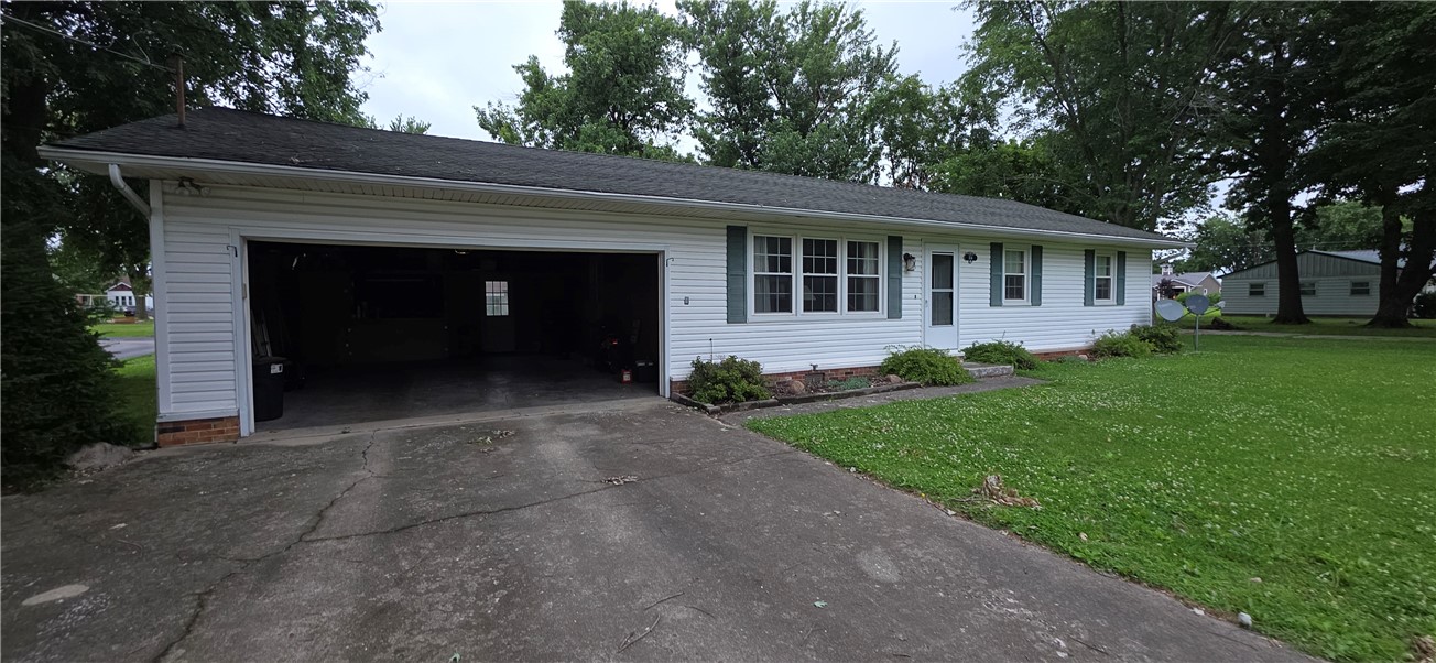 104 East Harrison Street Sigel, IL 62462 - Photo 28 of 29