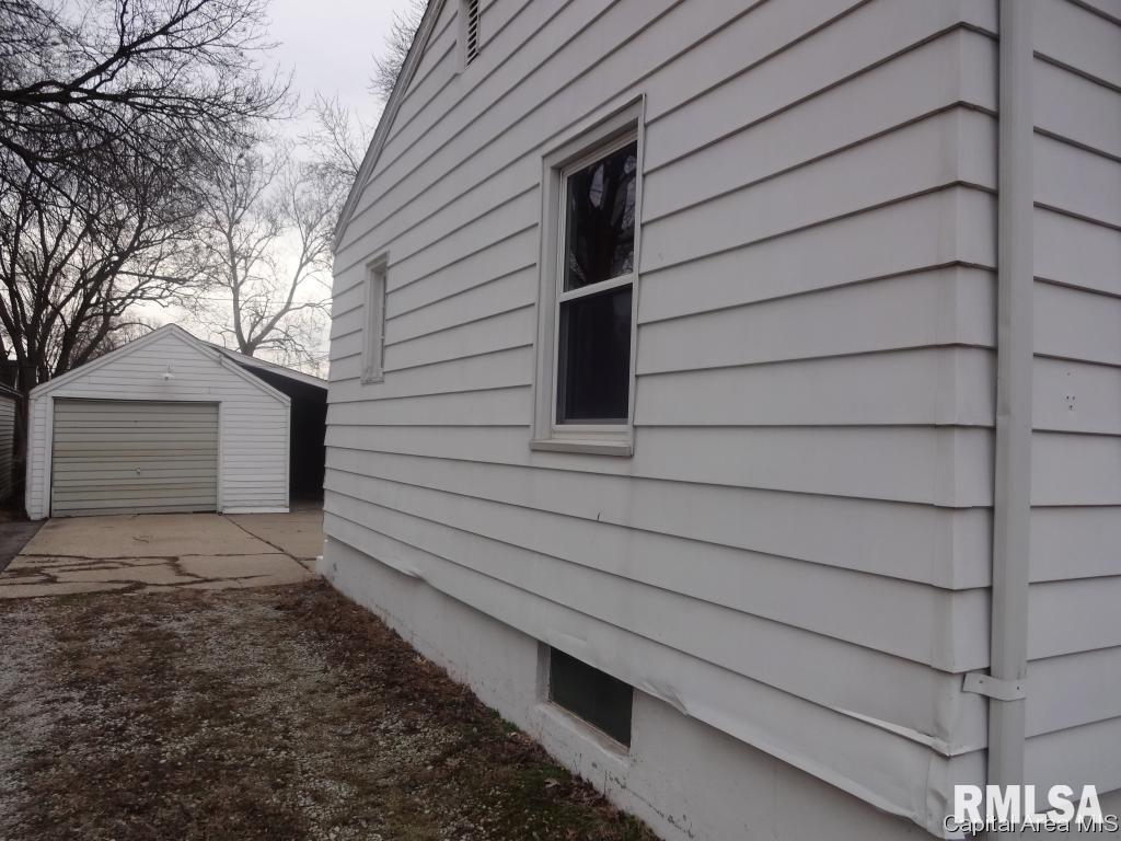 3312 Sherman Street Springfield, IL 62703 - Photo 17 of 21