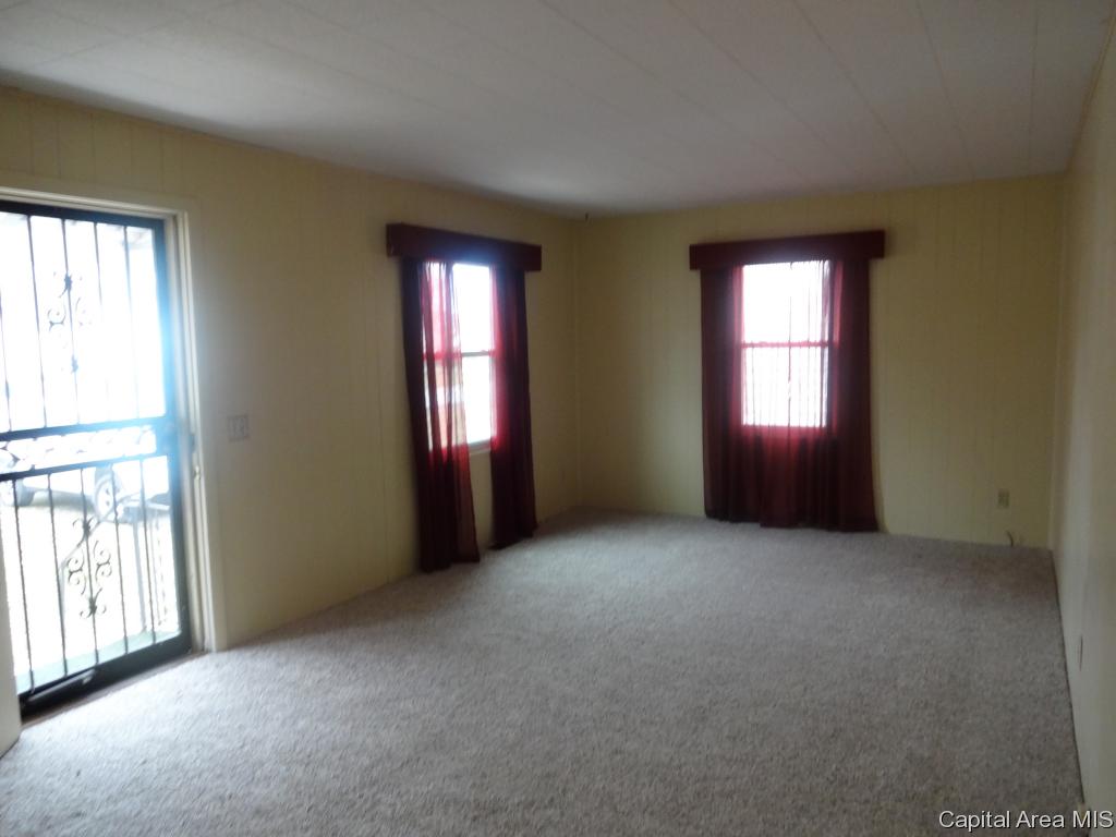 3312 Sherman Street Springfield, IL 62703 - Photo 2 of 21