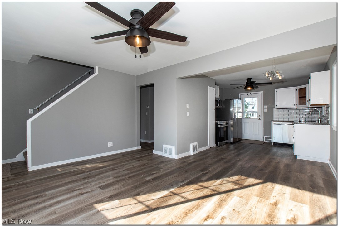 1580 Mapledale Road Wickliffe, OH 44092 - Photo 6 of 35 Gallery Image 6