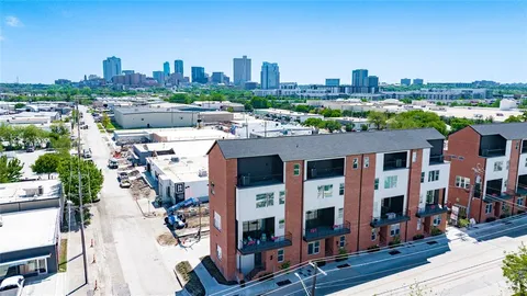 $724,900 | 217 Carroll Street, Fort Worth, TX 76107