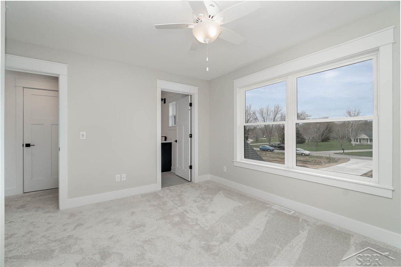 5543 North Thomas Road Freeland, MI 48623 - Photo 13 of 30