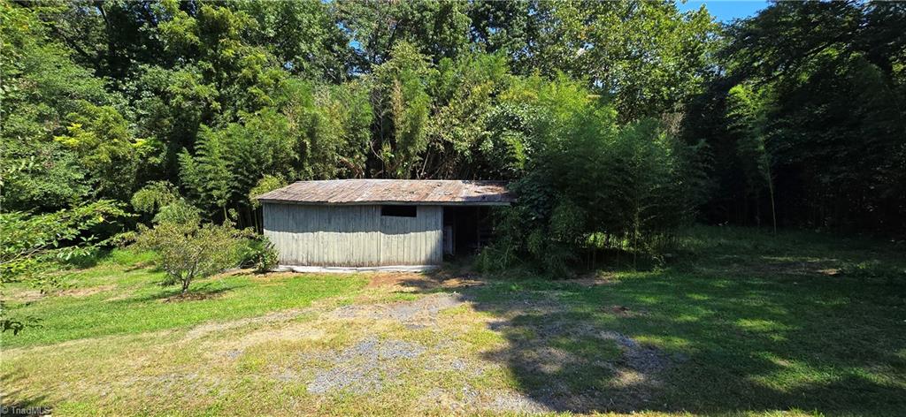 3406 Rolling Road High Point, NC 27265 - Photo 14 of 45