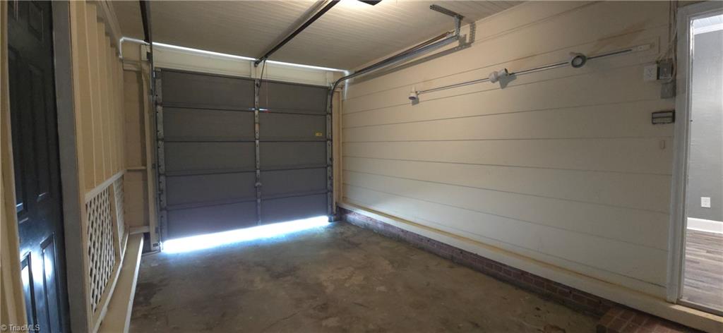 3406 Rolling Road High Point, NC 27265 - Photo 29 of 45