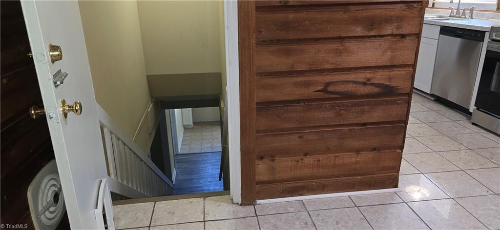 3406 Rolling Road High Point, NC 27265 - Photo 30 of 45