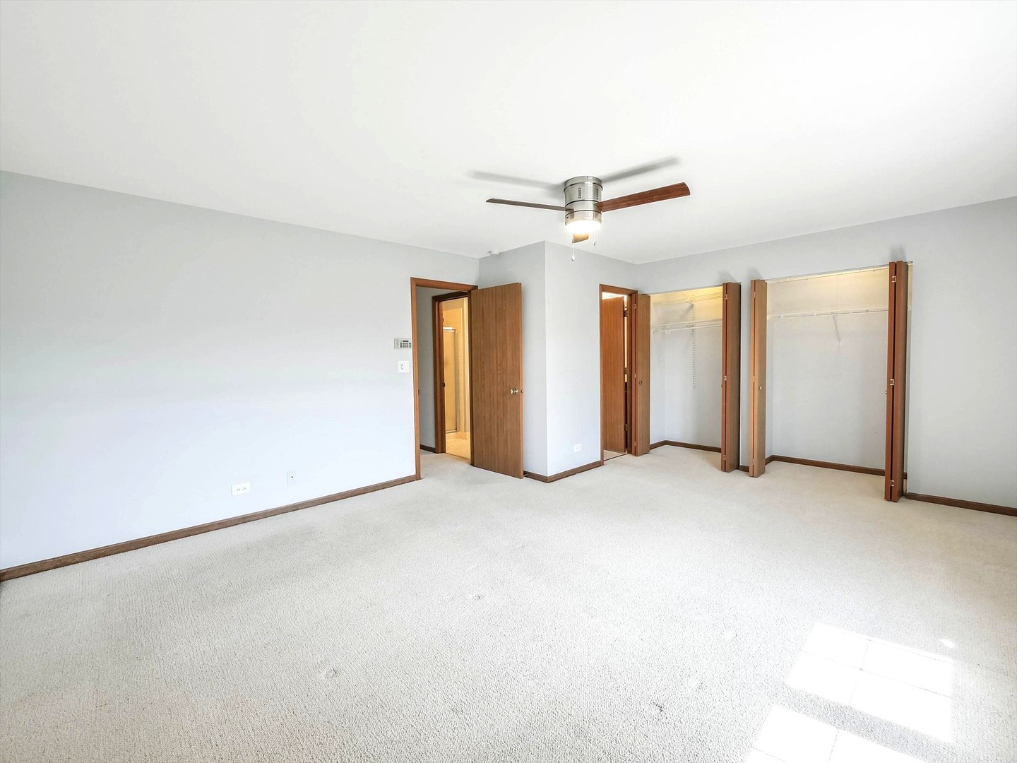 804 Tamarac Boulevard Addison, IL 60101 - Photo 16 of 26