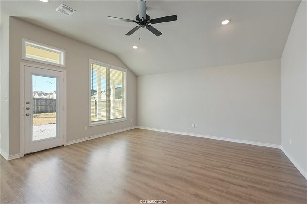 3441 Utah Court Bryan, TX 77808 - Photo 3 of 18