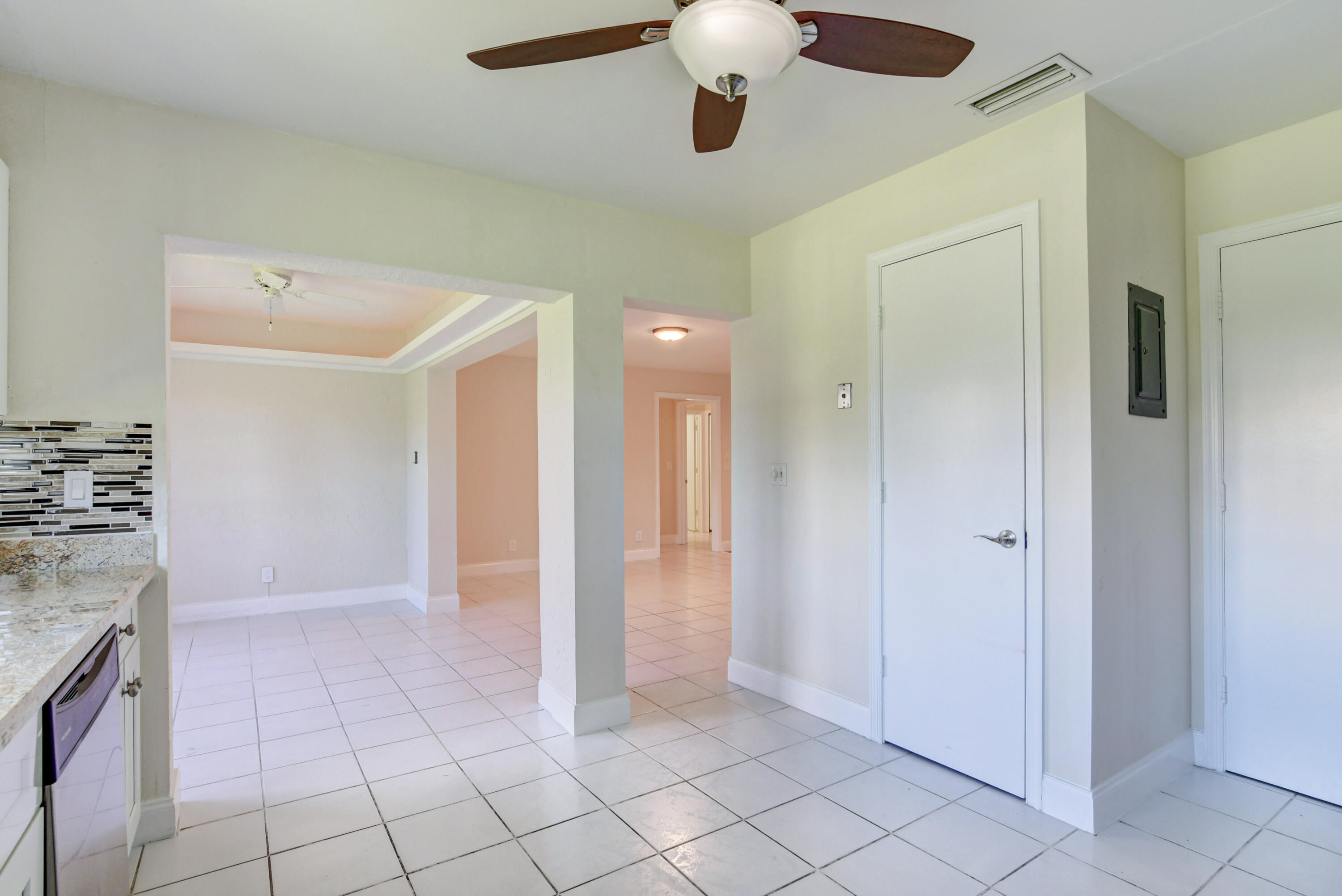 4867 Hawkwood Road, Unit B Boynton Beach, FL 33436 - Photo 15 of 37 a view of a livingroom with an empty space