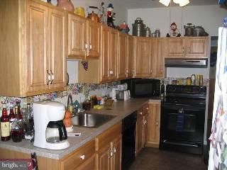 2040 A Kutztown Road Reading, PA 19605 - Photo 2 of 4 Gallery Image 2