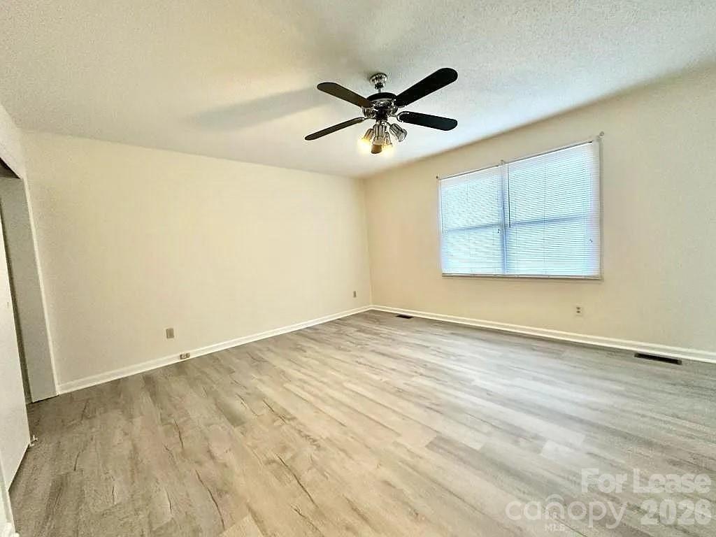 8002 Browne Road Charlotte, NC 28269 - Photo 8 of 15 Gallery Image 8