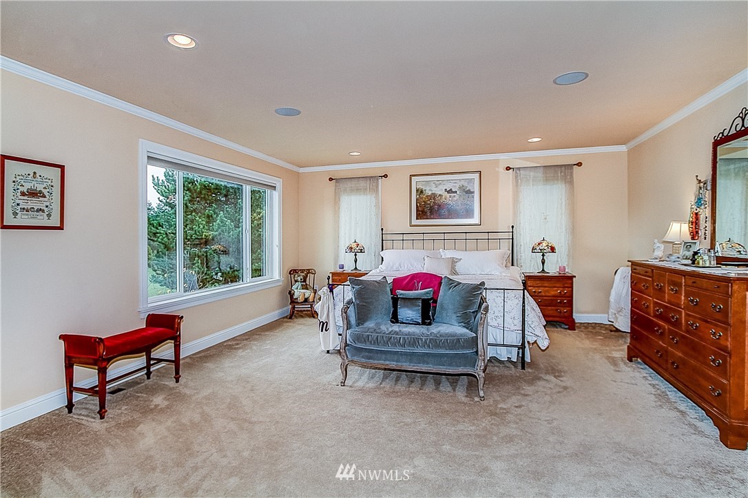 3815 209th Street Southeast Bothell, WA 98021 - Photo 14 of 25