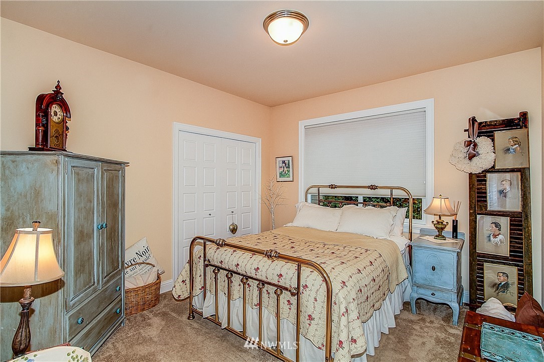 3815 209th Street Southeast Bothell, WA 98021 - Photo 22 of 25
