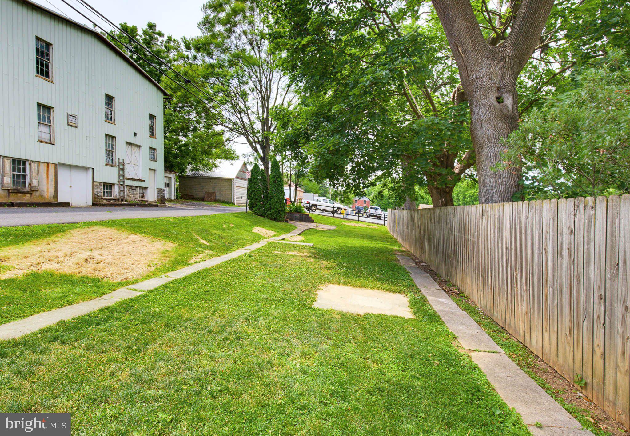 16 North Locust Street Lititz, PA 17543 - Photo 33 of 34 Rear Yard
