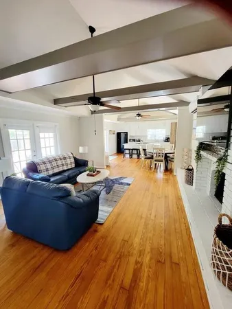 $3,100 | 1817 Ivanhoe Street, Unit A&B, Sarasota, FL 34231