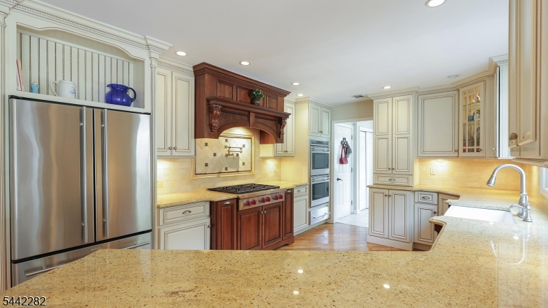 2101 Arbor Way Bridgewater, NJ 08836 - Photo 20 of 47