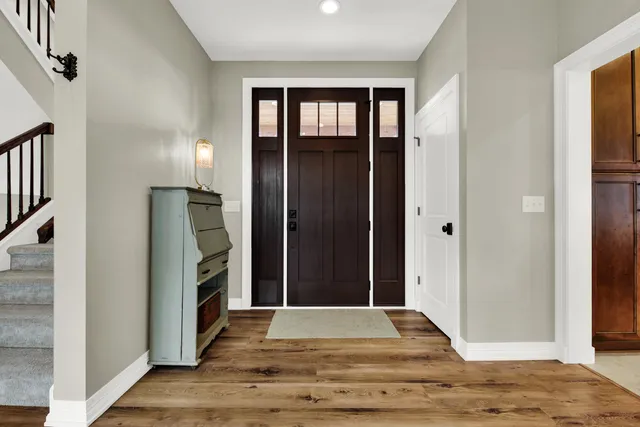 $849,900 | N4550 County Rd DJ, Juneau, WI 53039