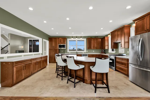 $849,900 | N4550 County Rd DJ, Juneau, WI 53039