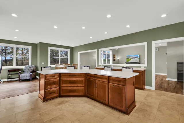 $849,900 | N4550 County Rd DJ, Juneau, WI 53039