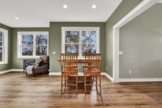 $849,900 | N4550 County Rd DJ, Juneau, WI 53039