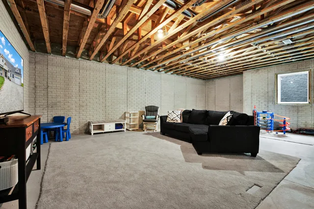 $849,900 | N4550 County Rd DJ, Juneau, WI 53039