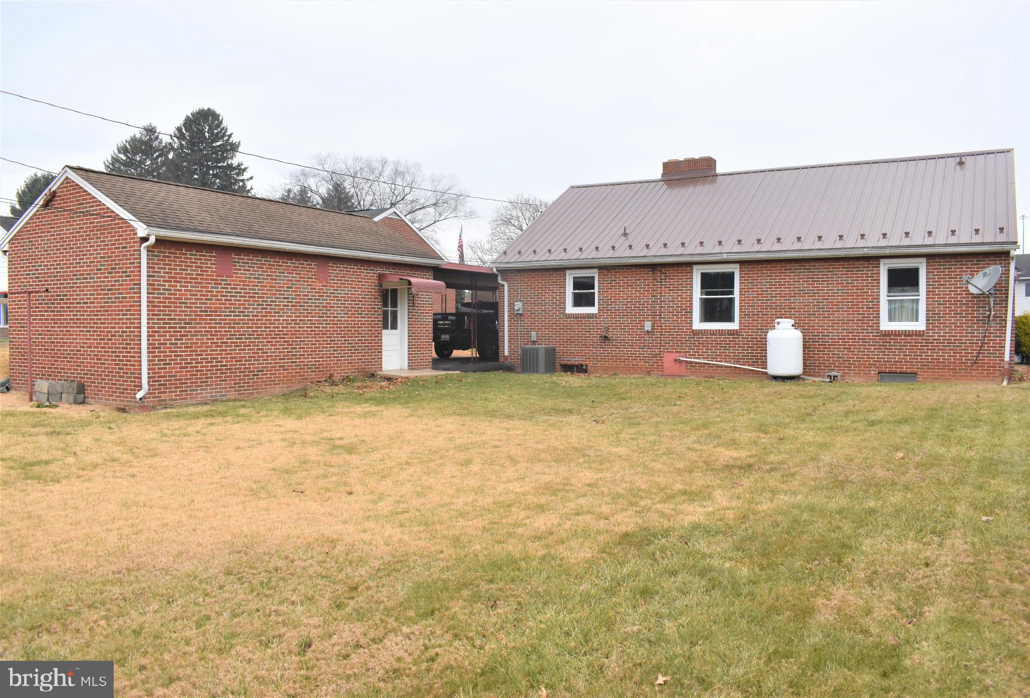 16847 Hampton Road Williamsport, MD 21795 - Photo 2 of 15 Gallery Image 2