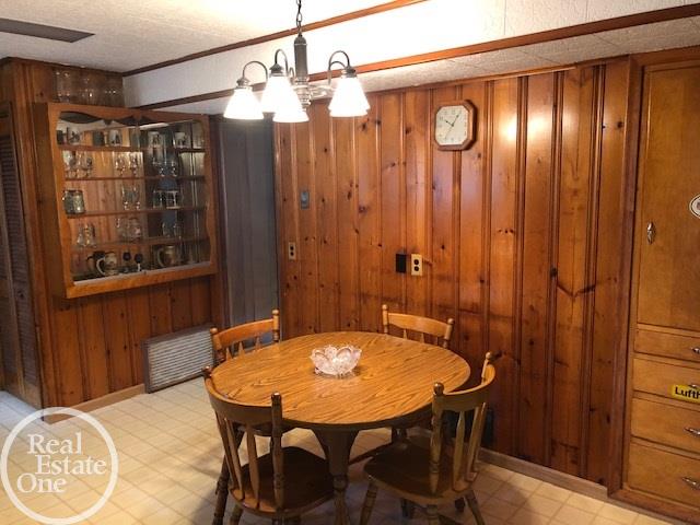 10165 Springborn Road Casco, MI 48064 - Photo 22 of 39 50025875-21.JPG