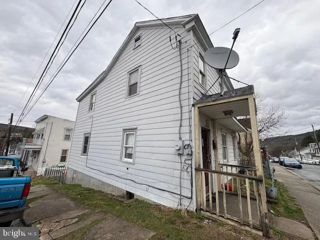 $119,000 | 175 Orwigsburg Street, Tamaqua, PA 18252