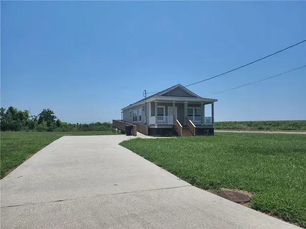 $147,900 | 119 West Gulf Drive, Buras, LA 70041