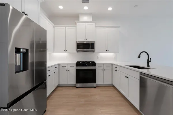 $2,775 | 7794 Cache Crk Lane, Melbourne, FL 32940