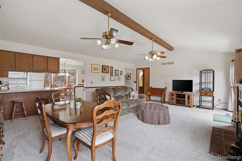 1669 Snowden Circle Rochester Hills, MI 48306 - Photo 19 of 32