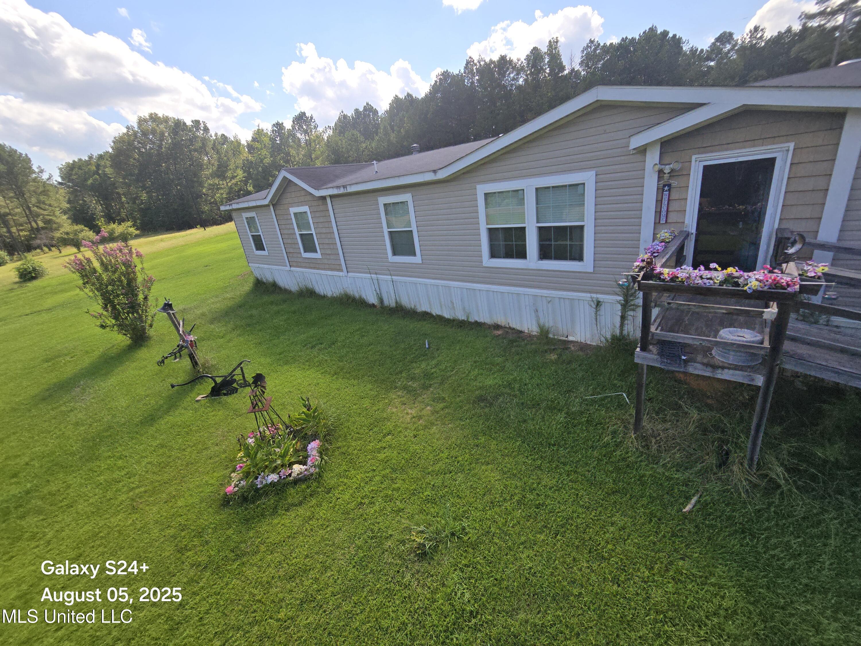 36575 Highway 12 McCool, MS 39108 - Photo 4 of 31 20250805_155825