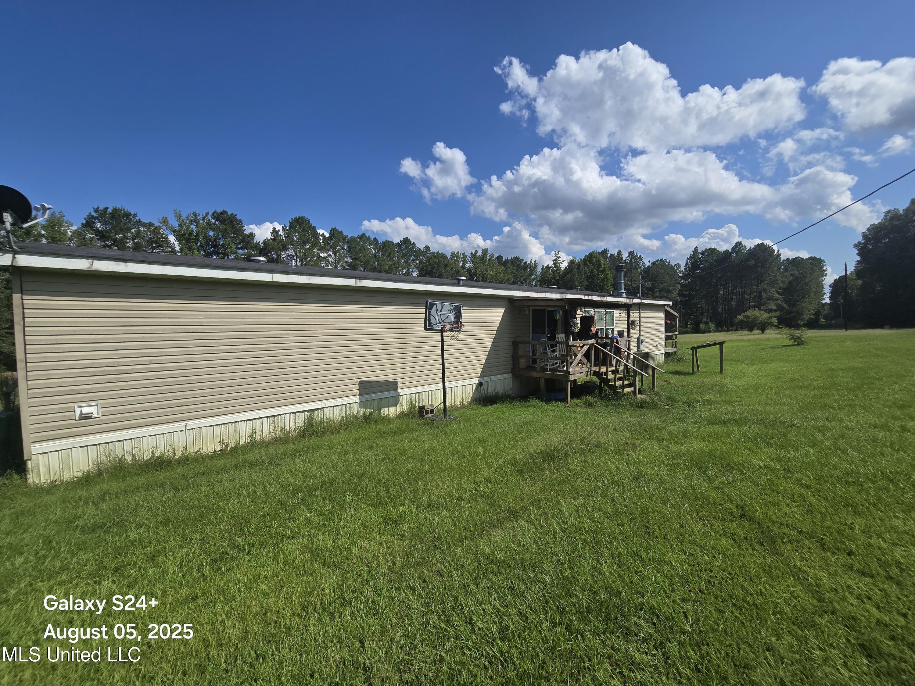 36575 Highway 12 McCool, MS 39108 - Photo 8 of 31 20250805_155422