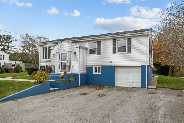 $448,000 | 75 Montgomery Street, Tiverton, RI 02878
