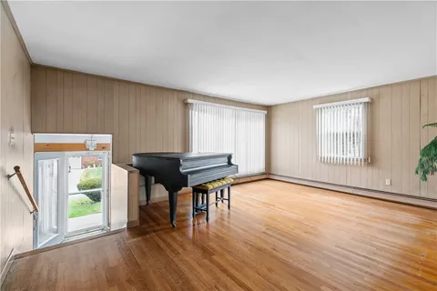 $448,000 | 75 Montgomery Street, Tiverton, RI 02878