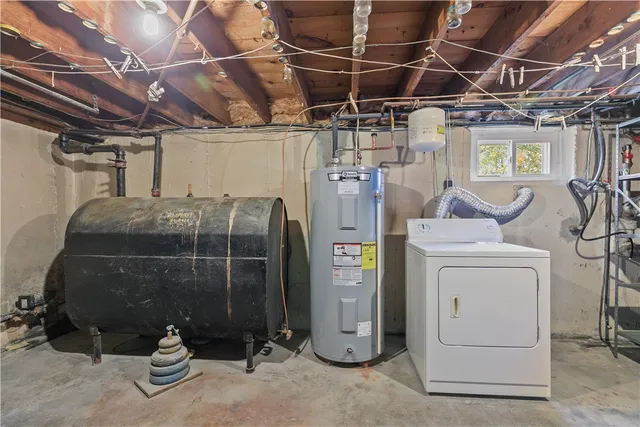 $448,000 | 75 Montgomery Street, Tiverton, RI 02878